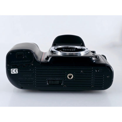 [Pre-owned] Nikon F50 Panorama SLR 35mm Film Camera (Body Only) — Near MINT+++ — Japan #3866