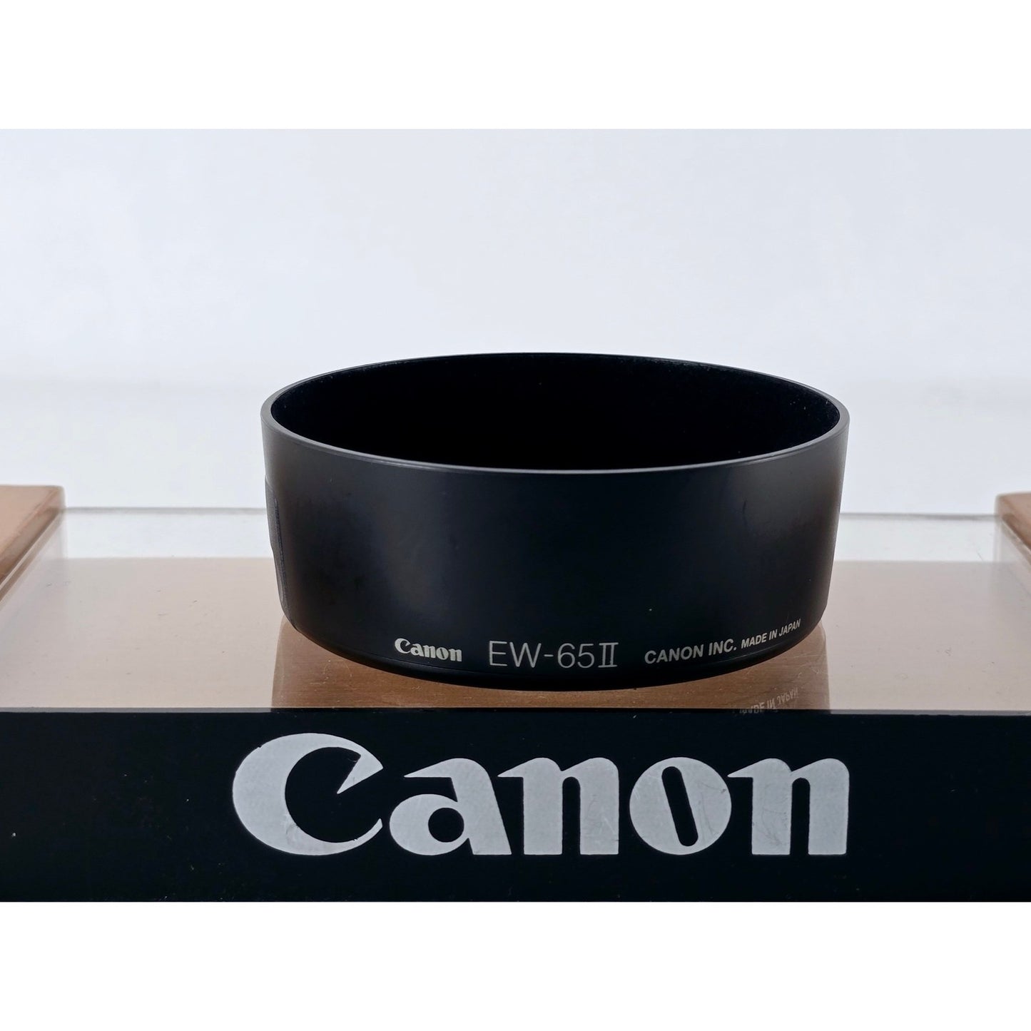 [Pre-owned] Canon EW-65 II Lens Hood for EF 28mm f/2.8 & 35mm f/2 — Near MINT — Japan #4476
