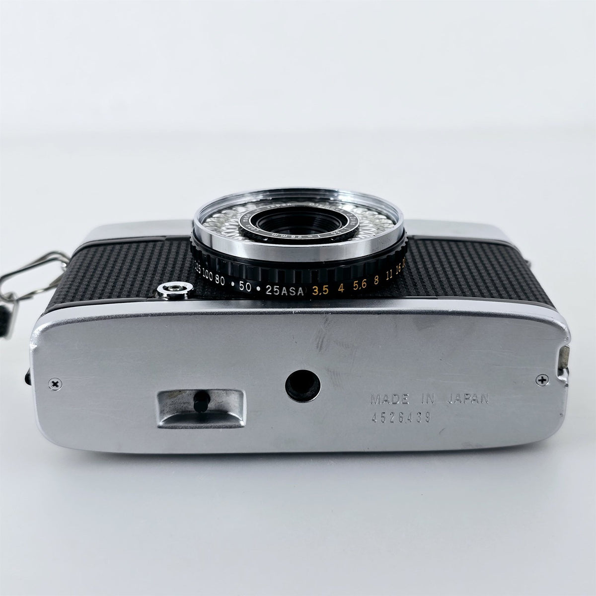 [Pre-owned] Olympus Pen EE-3 35mm Half Frame Film Camera — Near Mint — Japan #5483