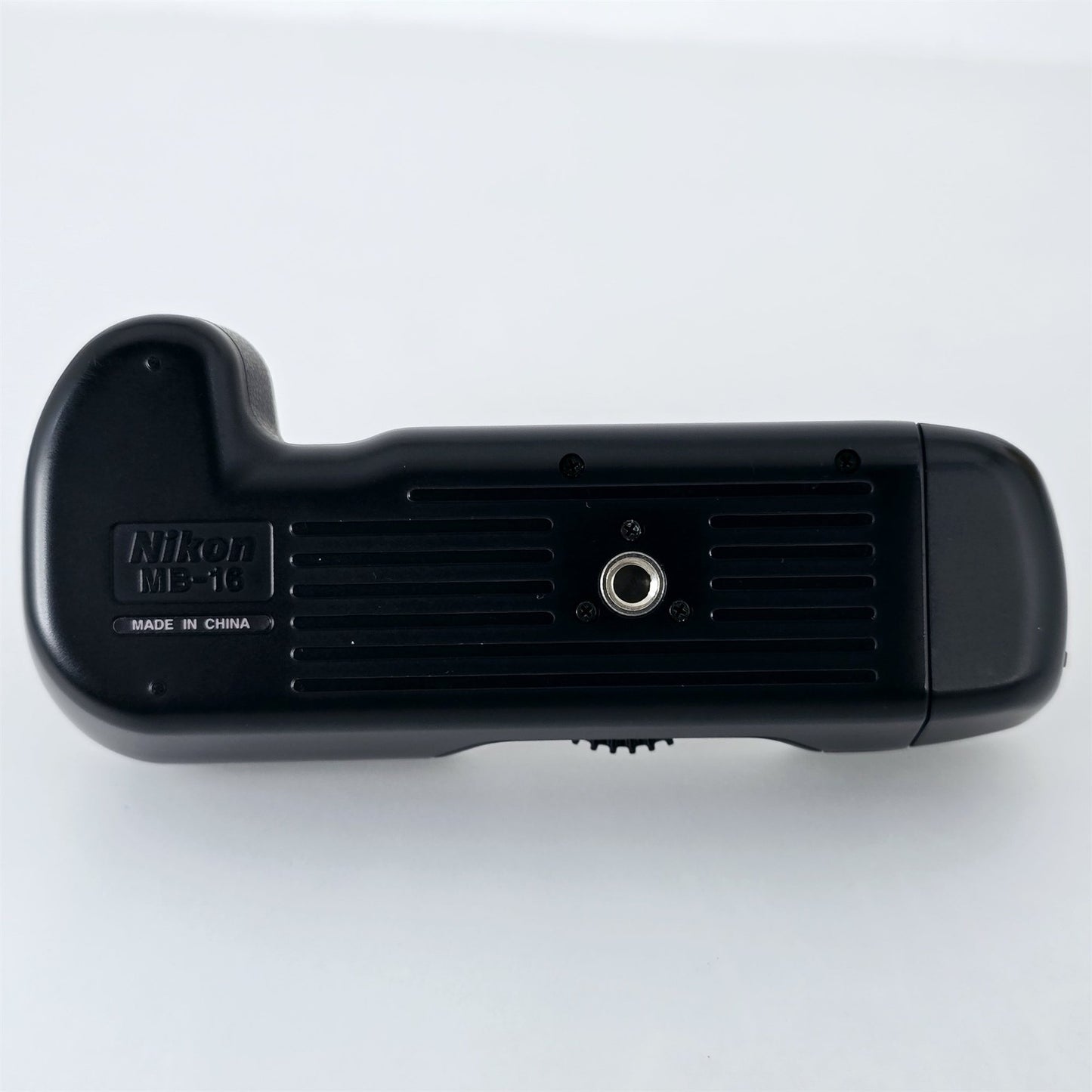 [Pre-owned] Nikon MB-16 Battery Pack Grip for F80 N80 — Top Mint — Japan #5431