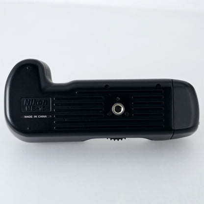 [Pre-owned] Nikon MB-16 Battery Pack Grip for F80 N80 — Top Mint — Japan #5431
