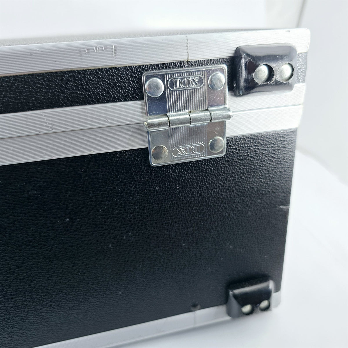 [Pre-owned] Hasselblad Hard Camera Storage Case (Medium, No Key) — Near Mint — Japan #5502