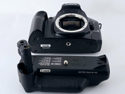 🌸[MINT] Canon EOS 7 ELAN 7E 35mm Film Camera Body Only w/BP-300 From Japan