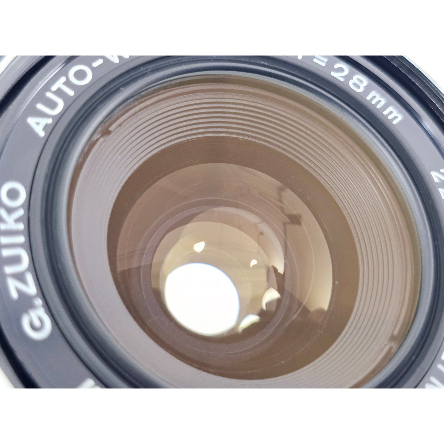 [Pre-owned] Olympus G.Zuiko Auto-W 28mm F3.5 MF Lens — Near MINT — Japan #4363
