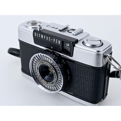 [Pre-owned] Olympus Pen EE-3 Half Frame 35mm Film Camera — Near MINT+++ — Japan #4354