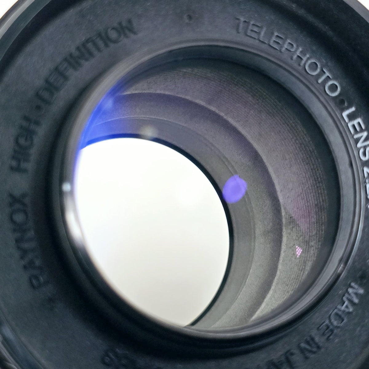 [Pre-owned] Raynox DCR-2020 Pro 2.2x High-Definition Telephoto Conversion Lens — Mint — Japan #5597