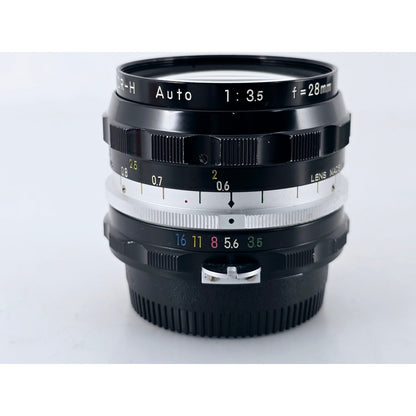[Pre-owned] Nikon Non-Ai Nikkor-H Auto 28mm F3.5 Wide Angle MF Lens — Near MINT — Japan #3356