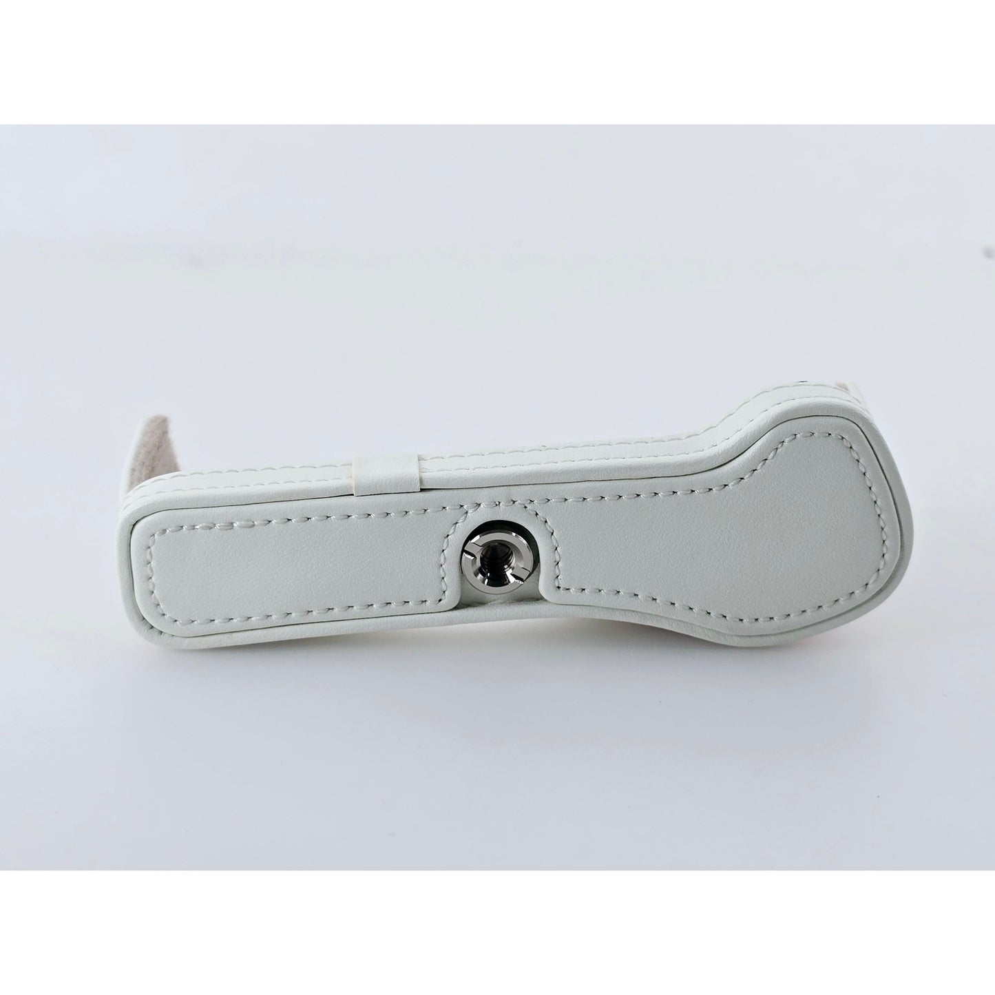 [Pre-owned] Olympus Pen CS-39B White Body Jacket Case for E-PL6/PL5/PM2 — Unused — Japan #5093