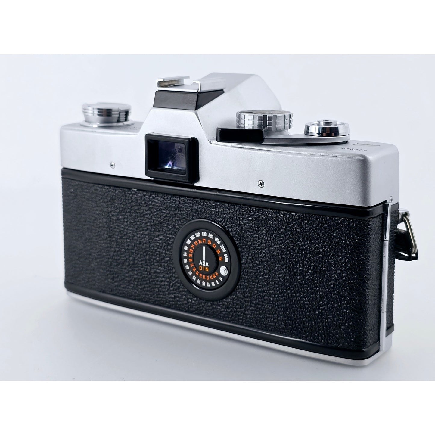[Pre-owned] Minolta SRT 101 35mm Film SLR Camera Body — Near MINT+++ — Japan #4682