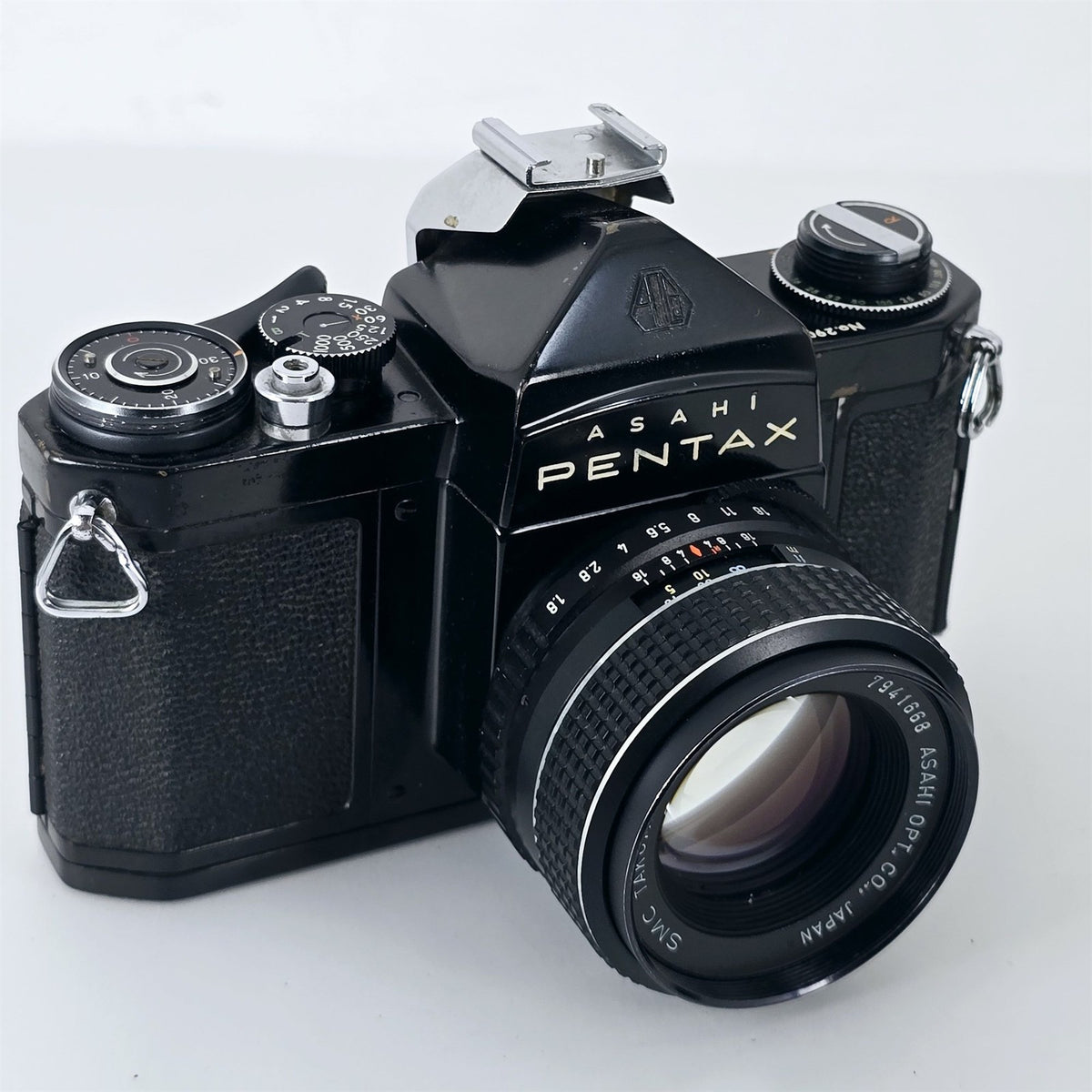 [Pre-owned] Pentax S2 Black SLR 35mm Film Camera with SMC Takumar 55mm f/1.8 — Excellent+++++ — Japan #5862