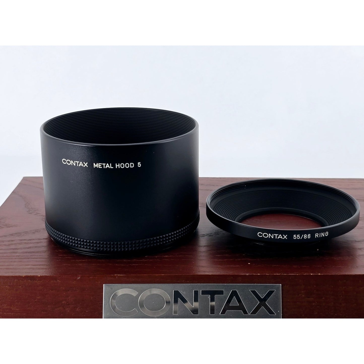 [Pre-owned] Contax Metal Lens Hood 5 with 55/86 Ring Adapter (Genuine) — Near MINT+++ — Japan #4796