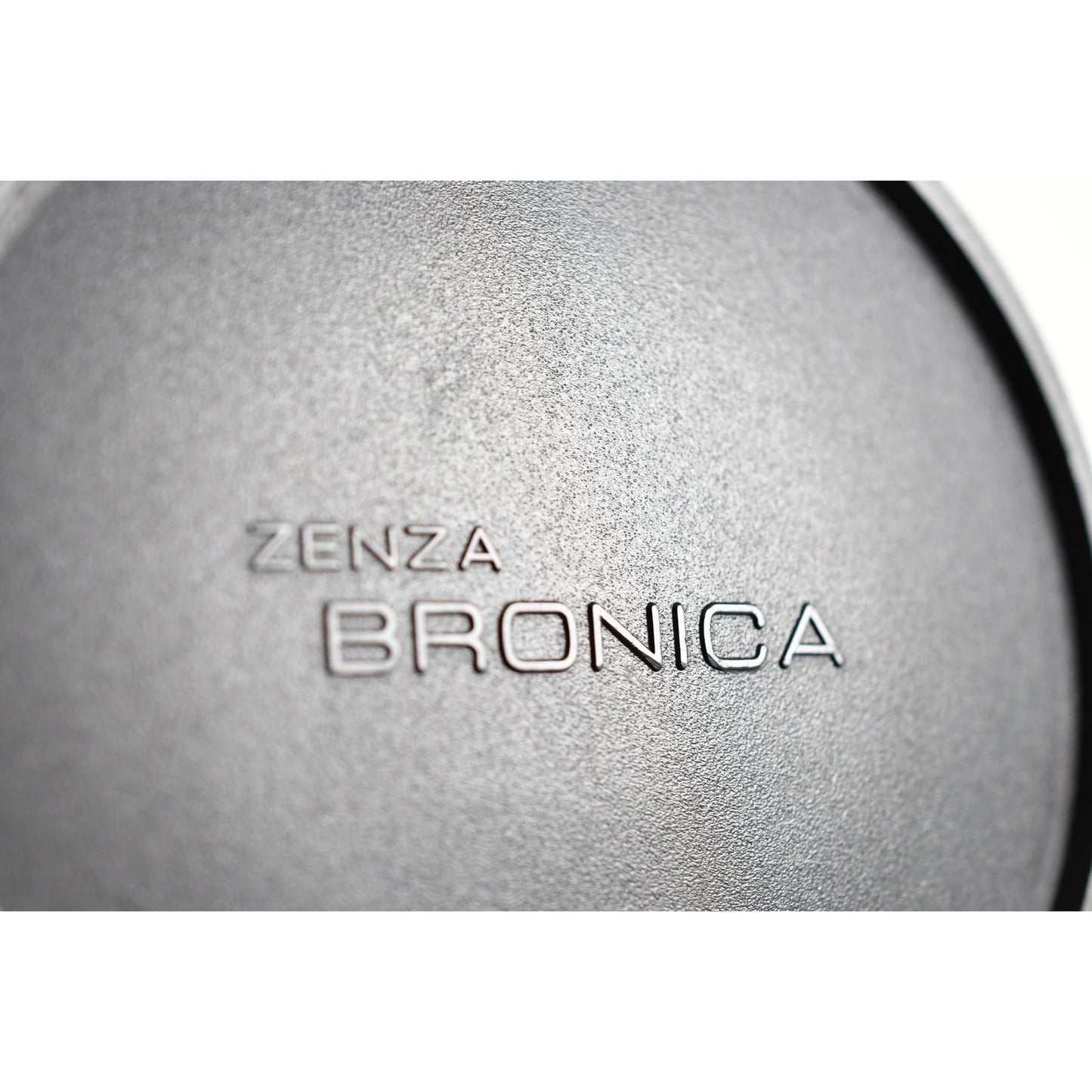 [Pre-owned] Zenza Bronica ETR Body Cap & Rear Lens Cap — Top MINT — Japan #2186