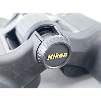 [Pre-owned] Nikon Aculon A211 8-18x42 Porro Prism Zoom Binocular w/ Case — MINT — Japan #2770