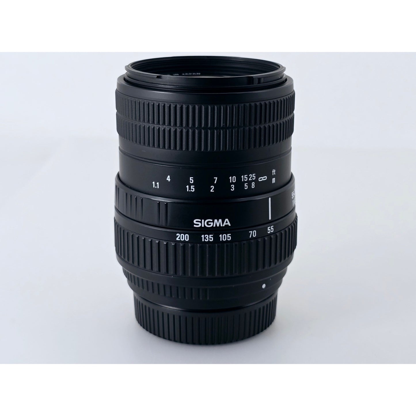 [Pre-owned] Sigma Zoom 55-200mm F4-5.6 DC AF Lens for Nikon F Mount — MINT — Japan #4512