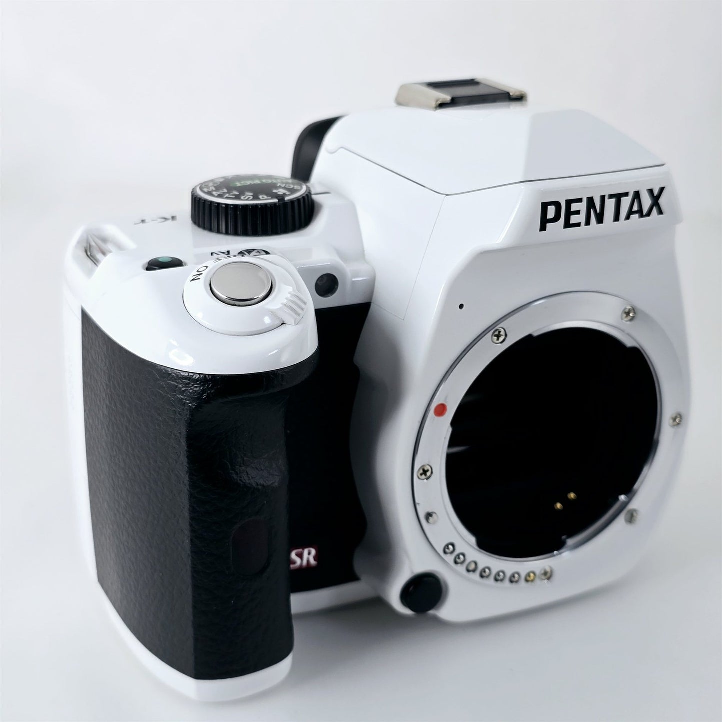 [Pre-owned] Pentax K-r White 12.4MP Digital SLR Camera Body — Near Mint — Japan #5529