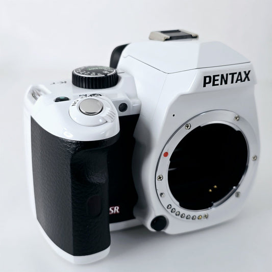 [Pre-owned] Pentax K-r White 12.4MP Digital SLR Camera Body — Near Mint — Japan #5529