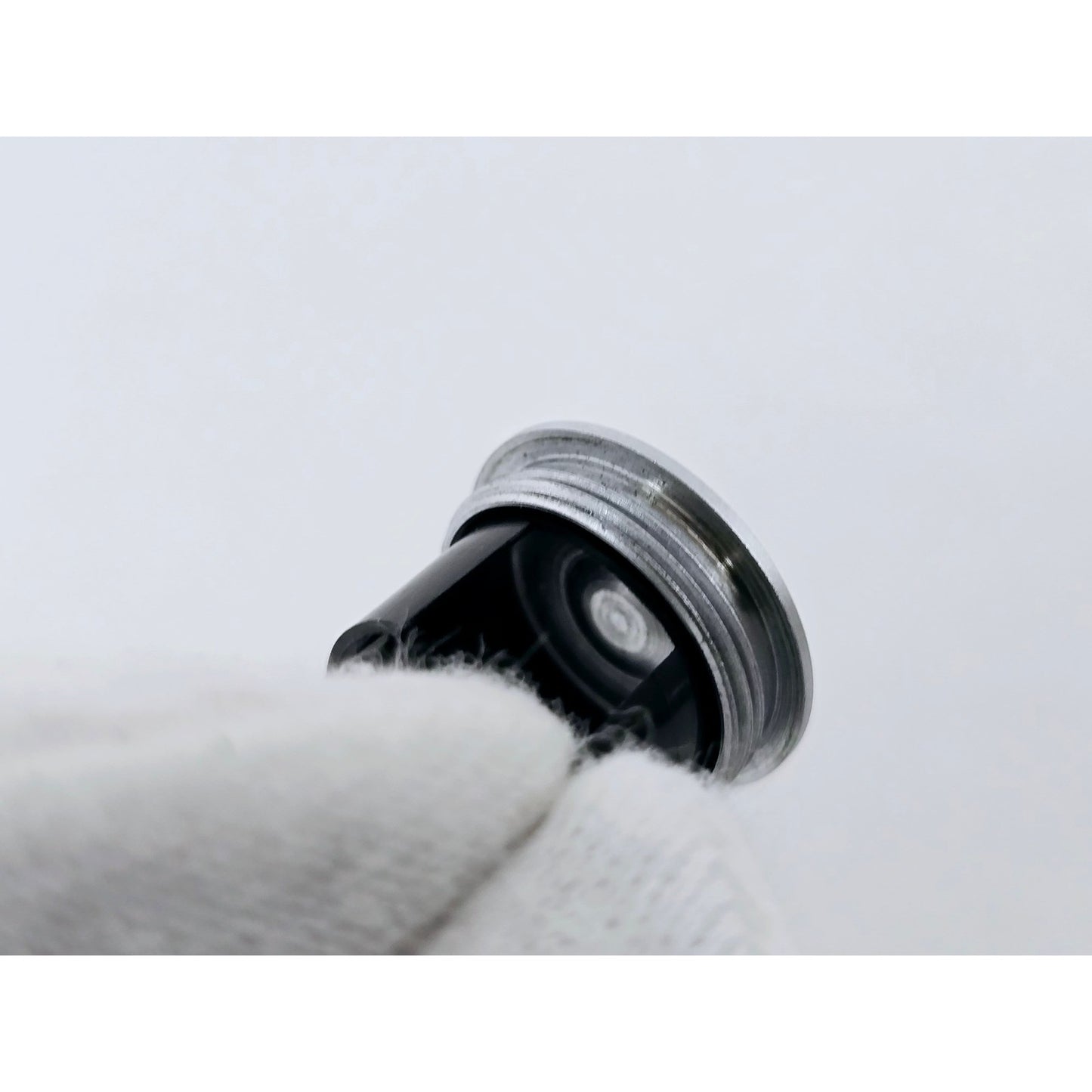 [Pre-owned] Nikon Silver Battery Cover Cap for FM/FM2/FE/FE2/FA — MINT — Japan #4749