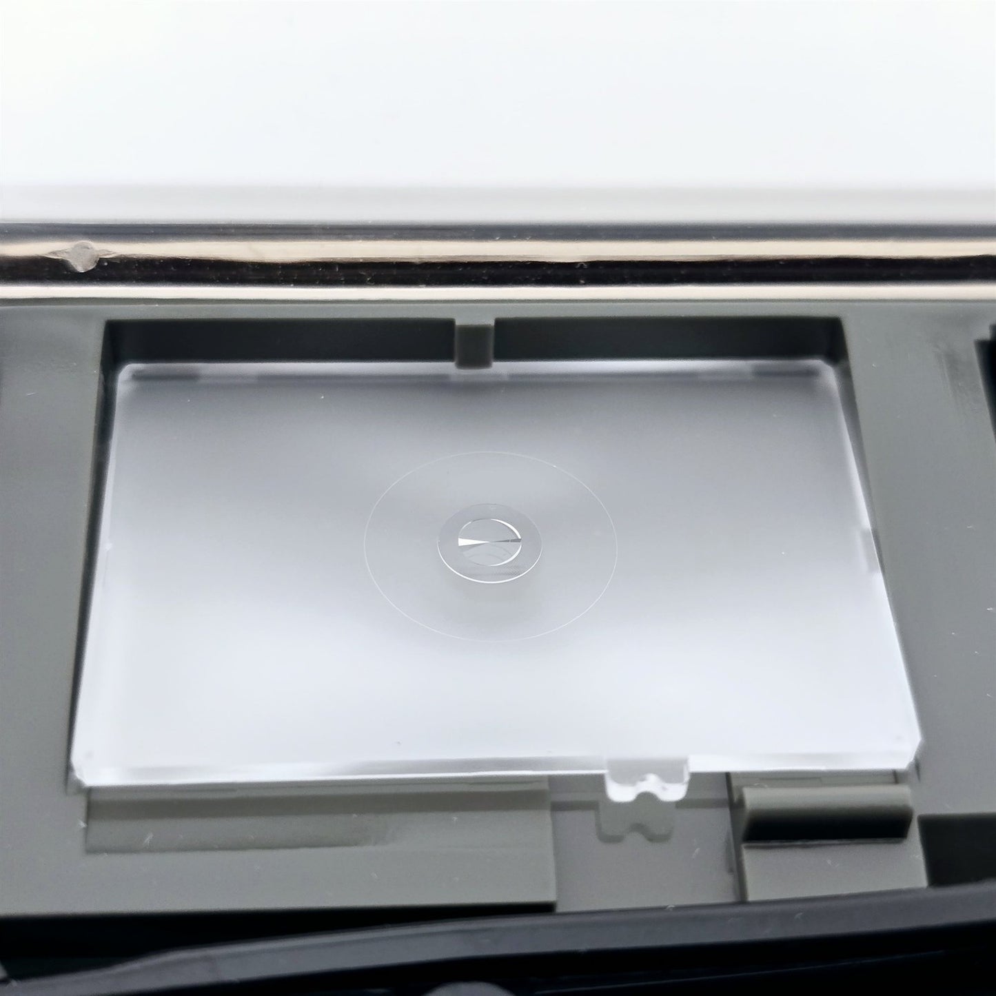 [Pre-owned] Genuine Nikon Focusing Screen Type B2 for FE2 FA FM2 — Mint — Japan #5487