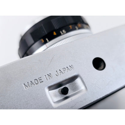 [Pre-owned] Olympus Trip 35 Point & Shoot 35mm Film Camera — Near MINT — Japan #3179