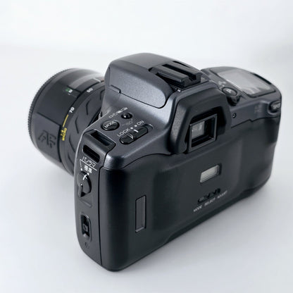 [Pre-owned] Minolta α 303Si Super Film Camera with Cosina 28-70mm & AF 75-300mm Zoom — Near Mint — Japan #5438