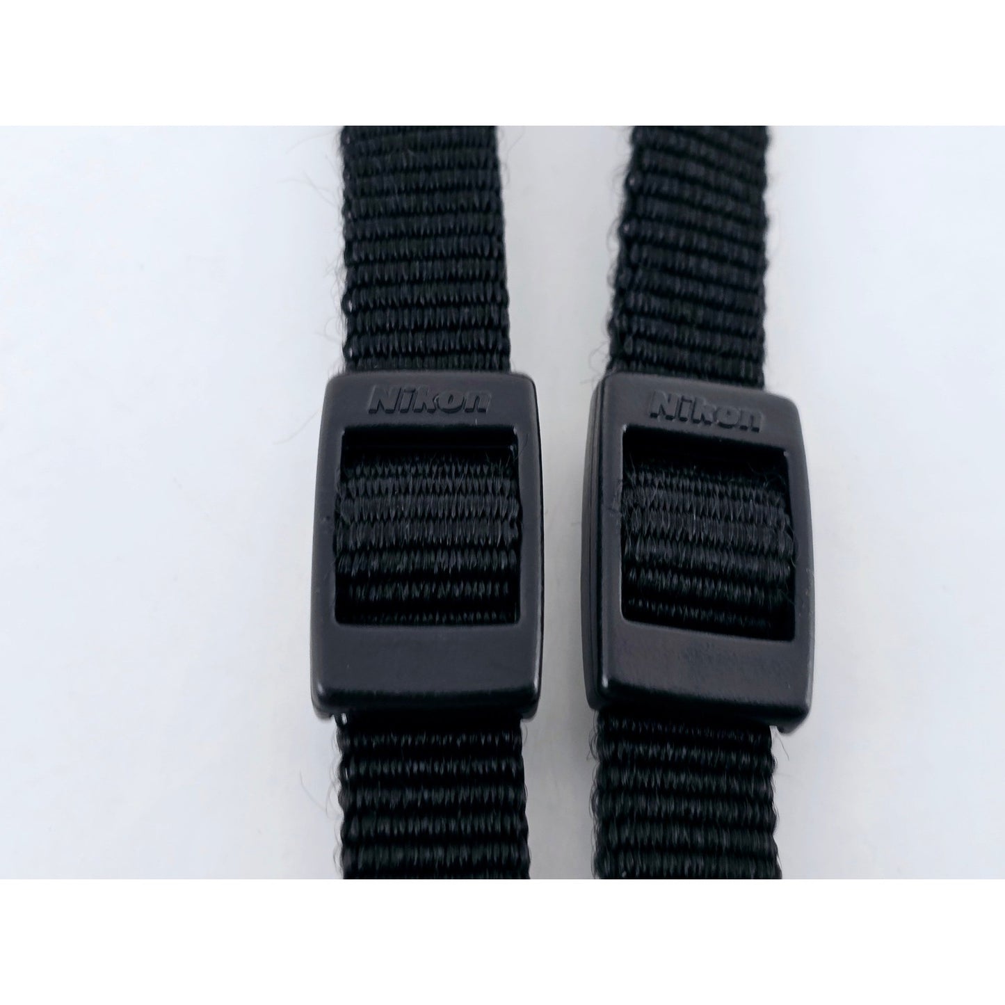 [Pre-owned] Nikon D300 Genuine DSLR Camera Neck Strap 1.5in (3.8cm) — MINT — Japan #3686