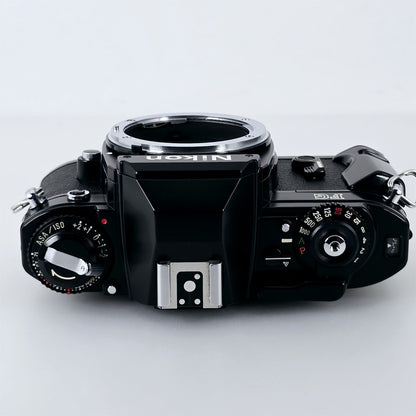 [Pre-owned] Nikon FG Black 35mm SLR Film Camera Body — Near Mint+++ — Japan #5733
