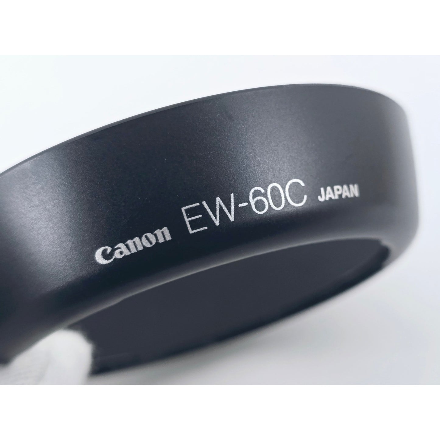 [Pre-owned] Canon EW-60C Plastic Lens Hood for EF-S 18-55mm 28-80mm — Near MINT — Japan #4672