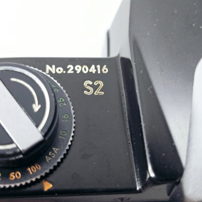 [Pre-owned] Pentax S2 Black SLR 35mm Film Camera with SMC Takumar 55mm f/1.8 — Excellent+++++ — Japan #5862