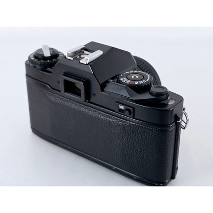 [Pre-owned] Ricoh XR 7 SLR 35mm Film Camera with Rikenon 50mm F1.7 — Near MINT — Japan #3474
