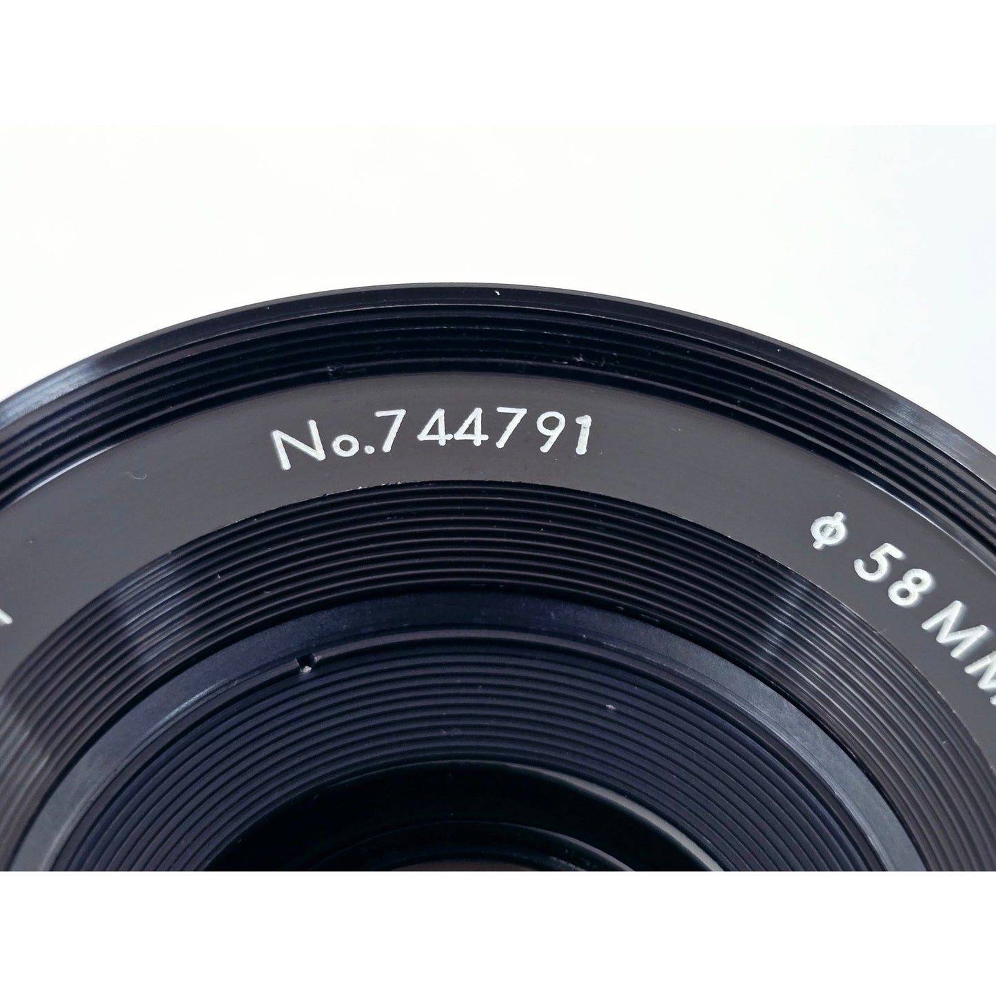 [Pre-owned] Tamron Auto 28mm F2.8 Wide Angle MF Lens for Canon — Near MINT — Japan #3427