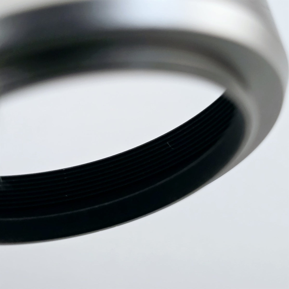 [Pre-owned] Contax TVS Genuine Metal Lens Hood for TVS / TVS II — Top Mint — Japan #5725