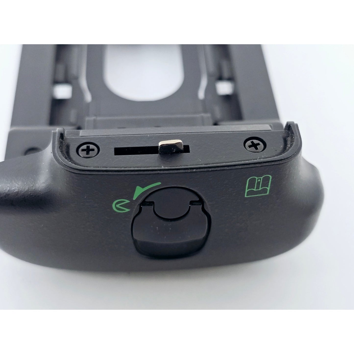 [Pre-owned] Nikon MS-D10EN Rechargeable Battery Holder Magazine Tray — Unused — Japan #5095