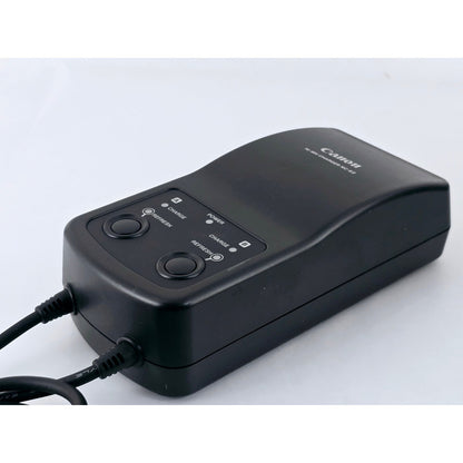 [Pre-owned] Genuine Canon Ni-MH Charger NC-E2 — Near MINT — Japan #4205