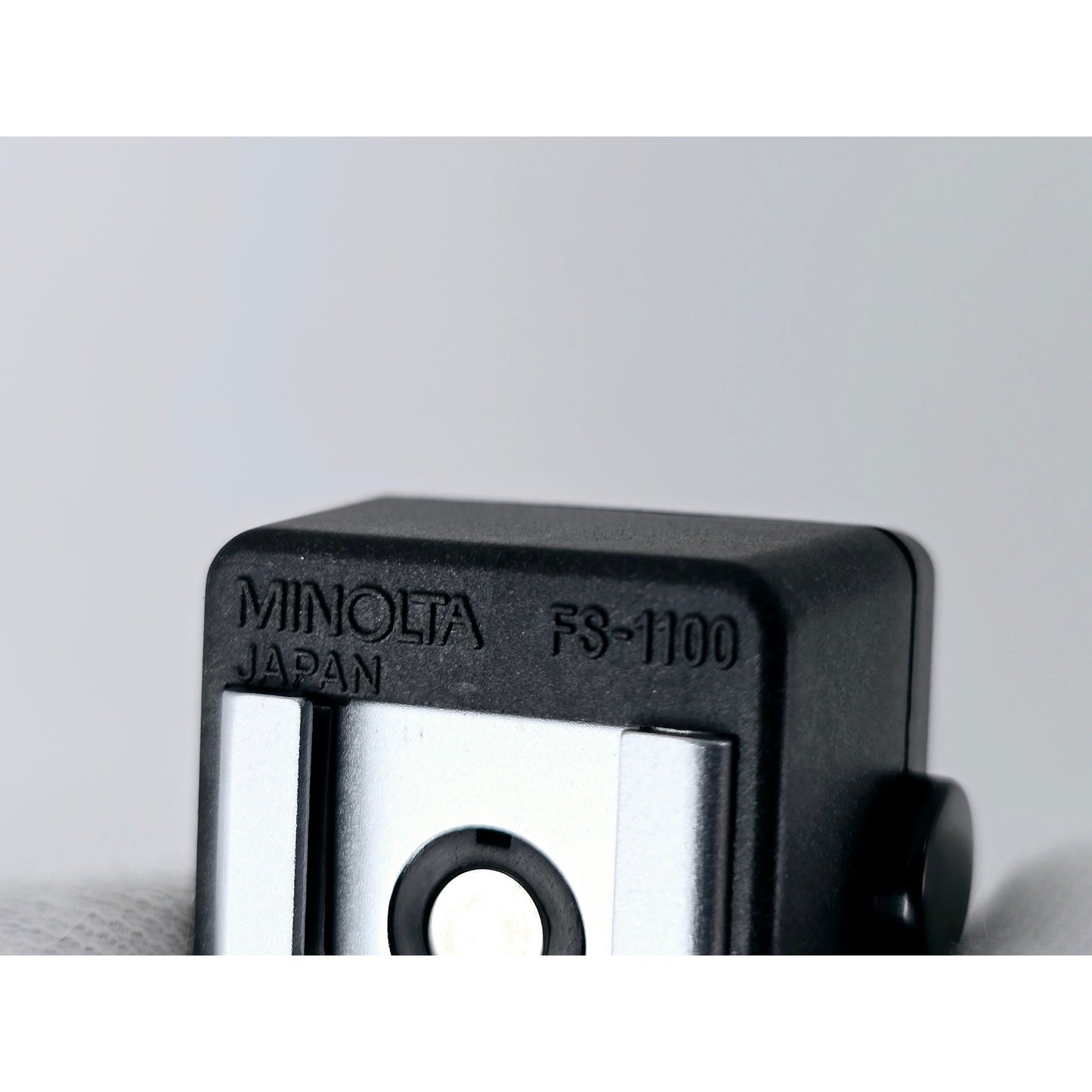 [Pre-owned] Minolta FS-1100 Flash Unit Hot Shoe Adapter — Top MINT — Japan #4197