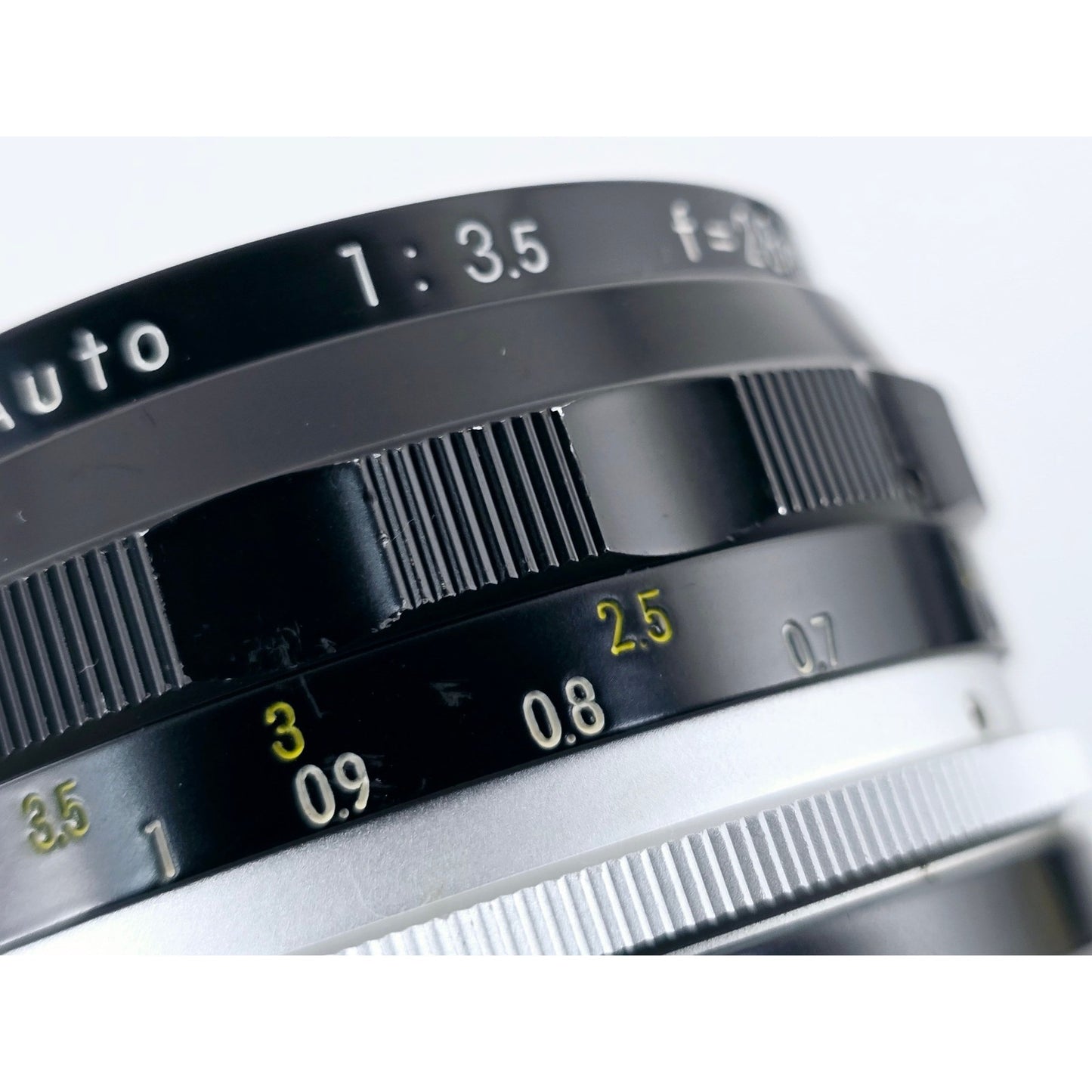 [Pre-owned] Nikon Non-Ai Nikkor-H Auto 28mm F3.5 Wide Angle MF Lens — Near MINT — Japan #4819