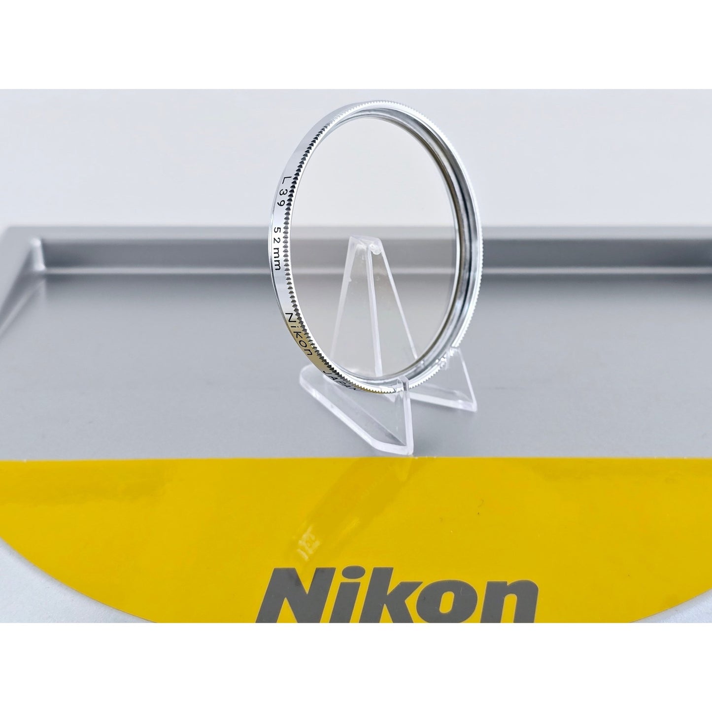 [Pre-owned] Nikon L39 52mm Chrome Frame Lens Filter — Near MINT — Japan #3785