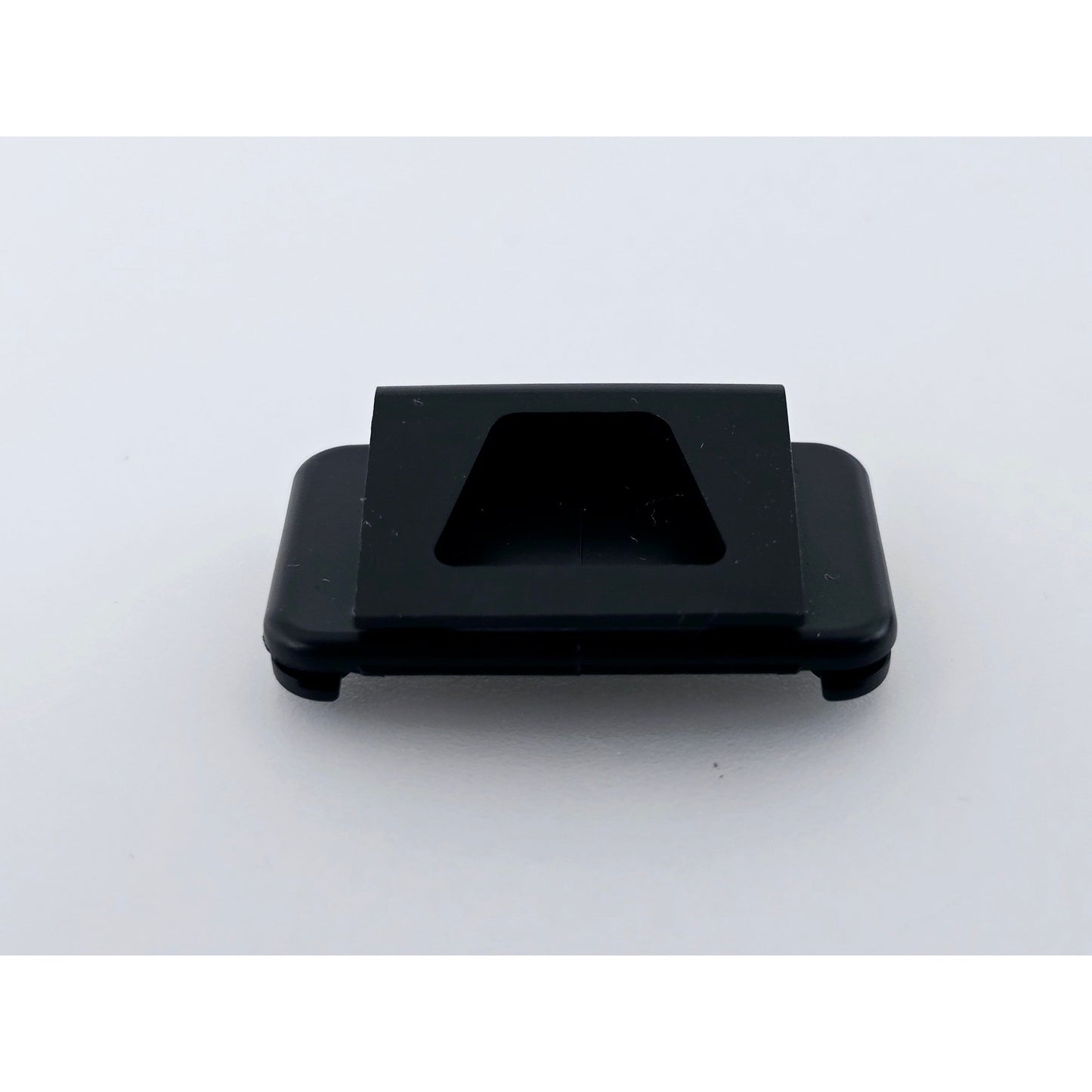 [Pre-owned] Nikon F Mount Body Cap / DK-5 Eyepiece / Plastic Hot Shoe Cover Set — Unused — Japan #4963