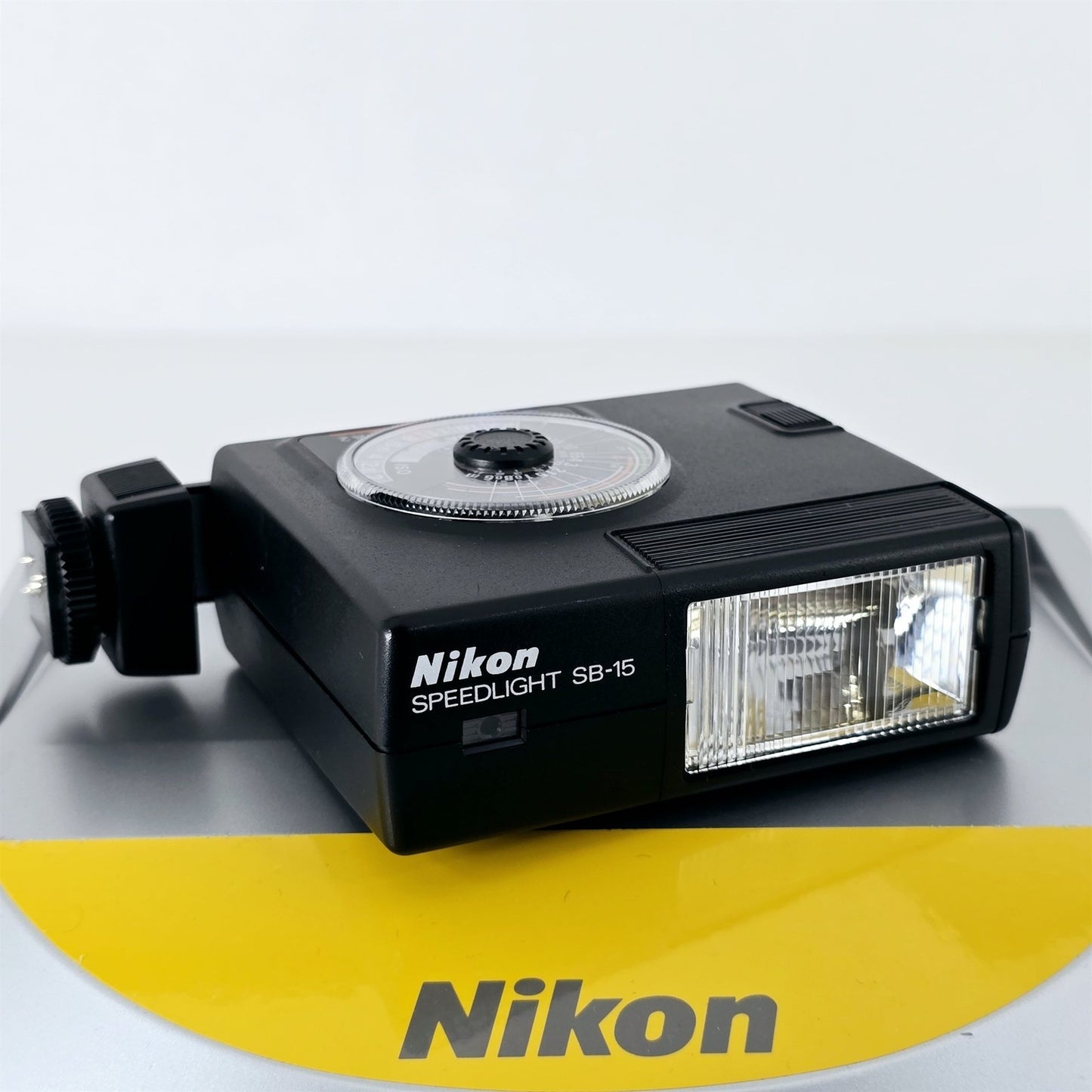 [Pre-owned] Nikon Speedlight SB-15 Compact Shoe Mount Flash for F3 FM2 FE2 — Mint — Japan #5414