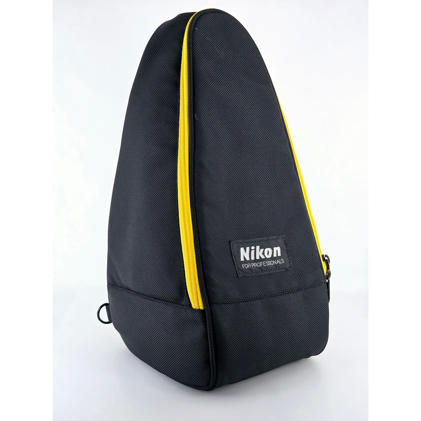 [Pre-owned] Genuine Nikon Camera Shoulder Bag Black/Yellow — MINT — Japan #5067