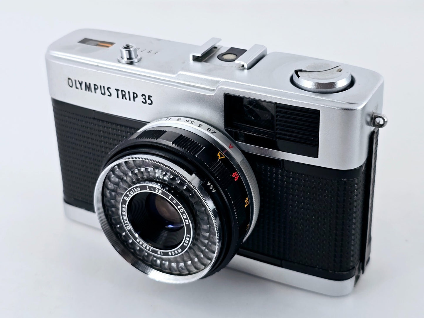Red Flag OK🌸[Excellent+++++] Olympus Trip 35 Point & Shoot Film Camera Japan