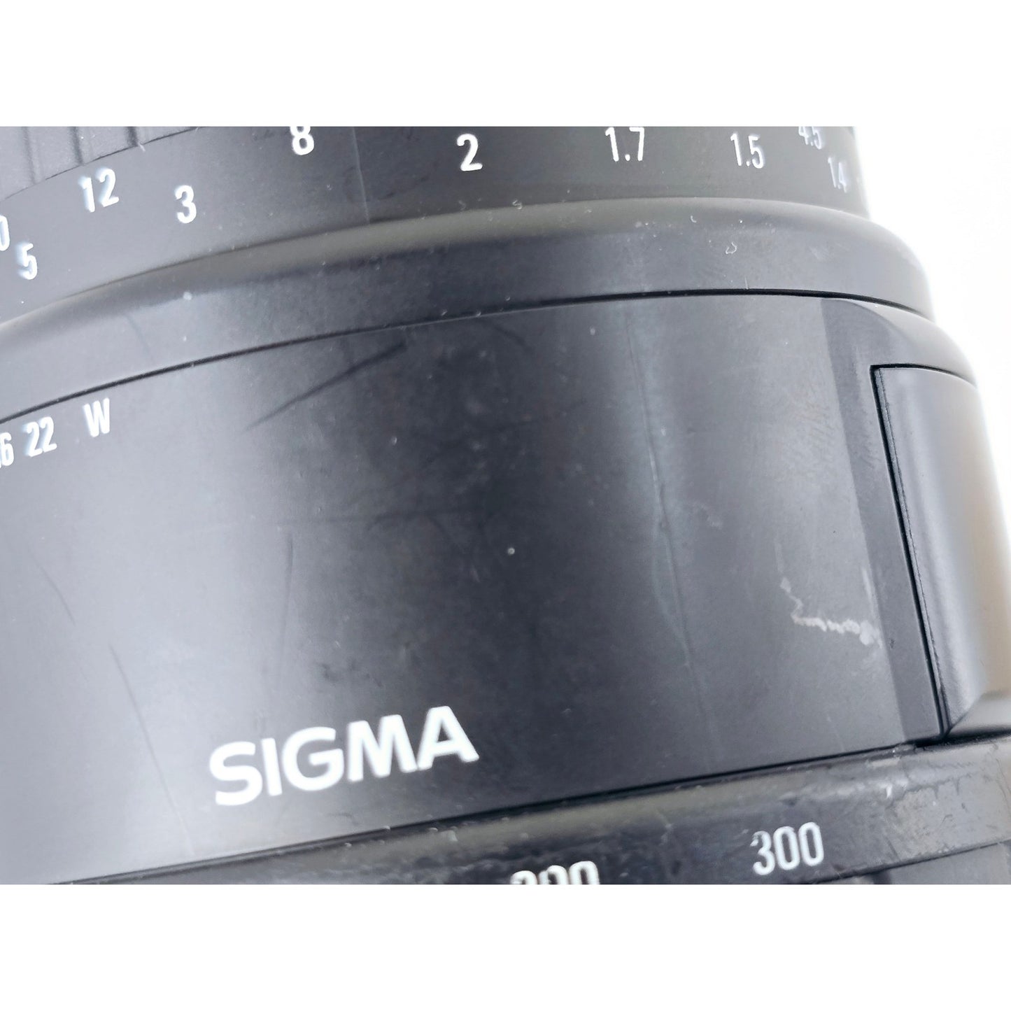 [Pre-owned] Sigma 70-300mm F4-5.6 D DL Macro AF Lens for Nikon F — Near MINT — Japan #5036