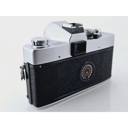 [Pre-owned] Minolta SRT Super 35mm Film SLR Camera Body — Near MINT — Japan #2453