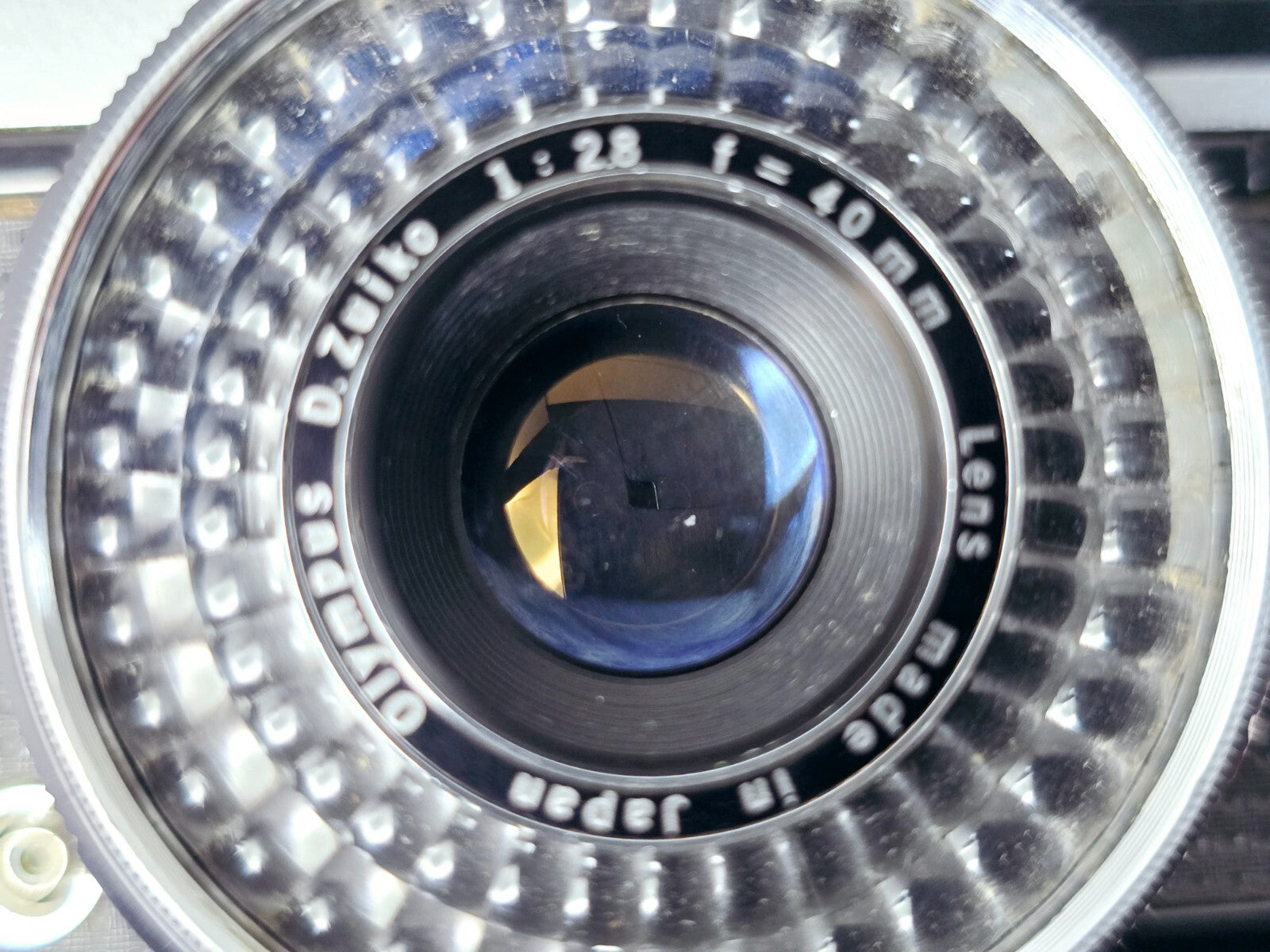 Red Flag OK🌸[Near MINT] Olympus Trip 35 Point & Shoot 35mm Film Camera Japan