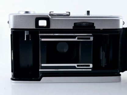 Red Flag OK🌸[Near MINT] Olympus Trip 35 Point & Shoot 35mm Film Camera Japan