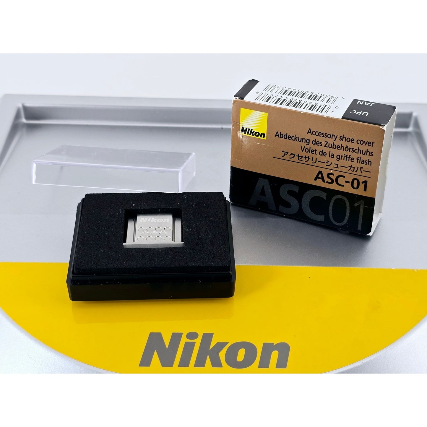 [Pre-owned] Nikon ASC-01 Accessory Shoe Cover Silver — Unused — Japan #5122