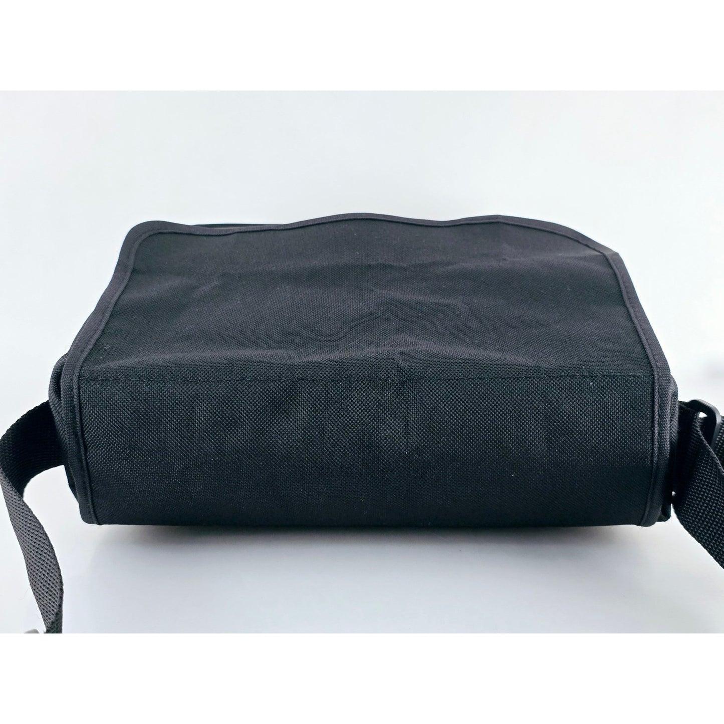 [Pre-owned] Canon EOS Camera Lens Shoulder Bag Genuine Black — Near MINT — Japan #3863