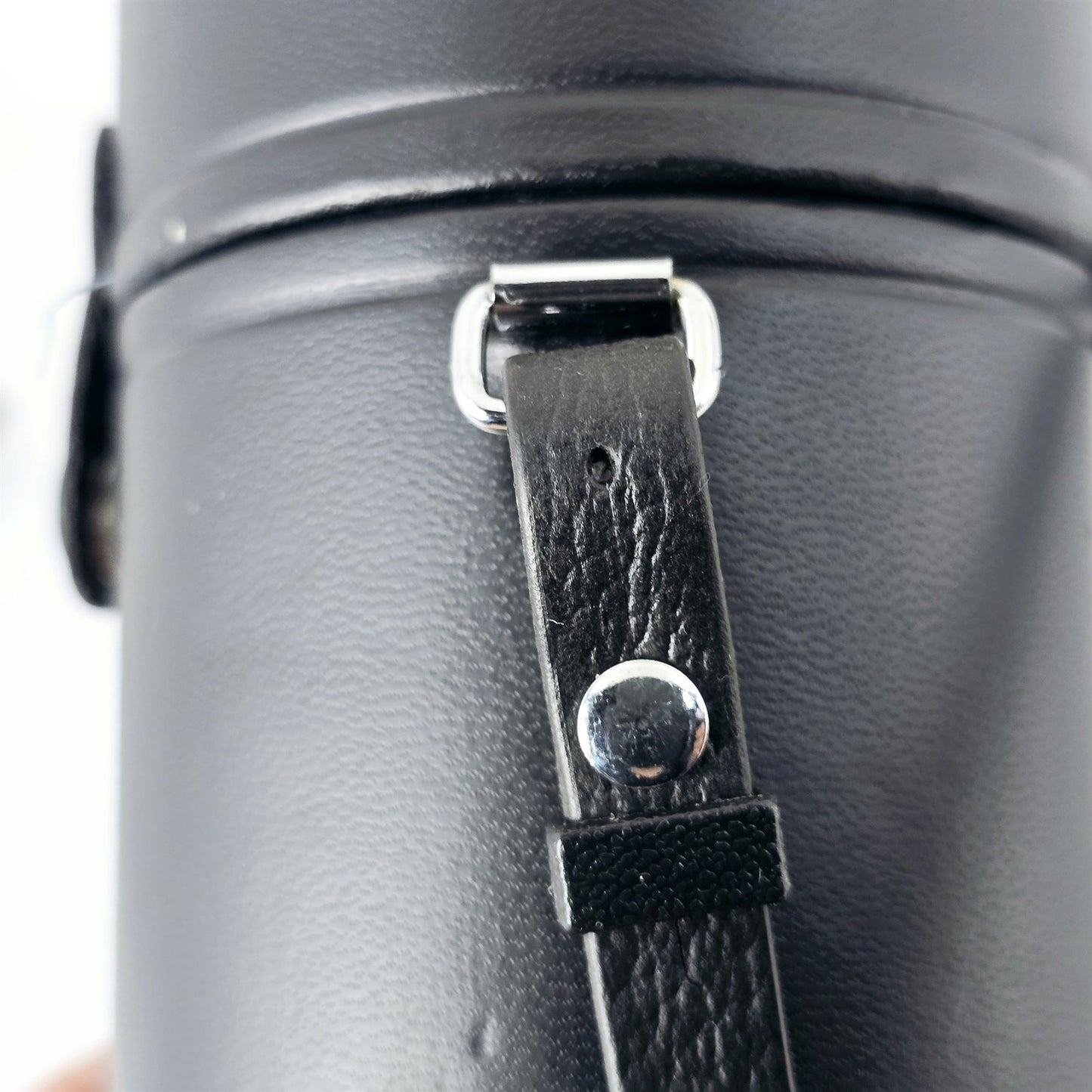 [Pre-owned] Olympus Hard Lens Case for OM Zuiko 75-150mm f4 — Near Mint — Japan #5496