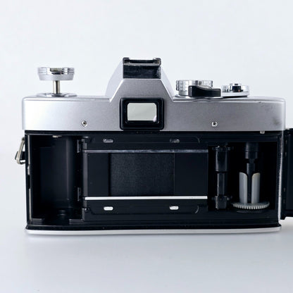 [Pre-owned] Minolta SRT 101 SLR 35mm Film Camera Body — Near MINT+++ — Japan #1569