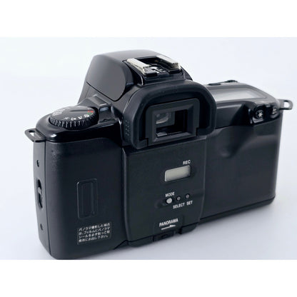 [Pre-owned] Canon EOS Kiss (Rebel XS/500) 35mm Film Camera Body Only — MINT — Japan #3901