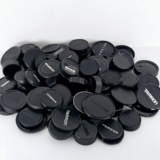 [Pre-owned] Bulk Lot 100 pcs Camera Lens Caps Front & Rear Assorted — Near Mint — Japan #5567